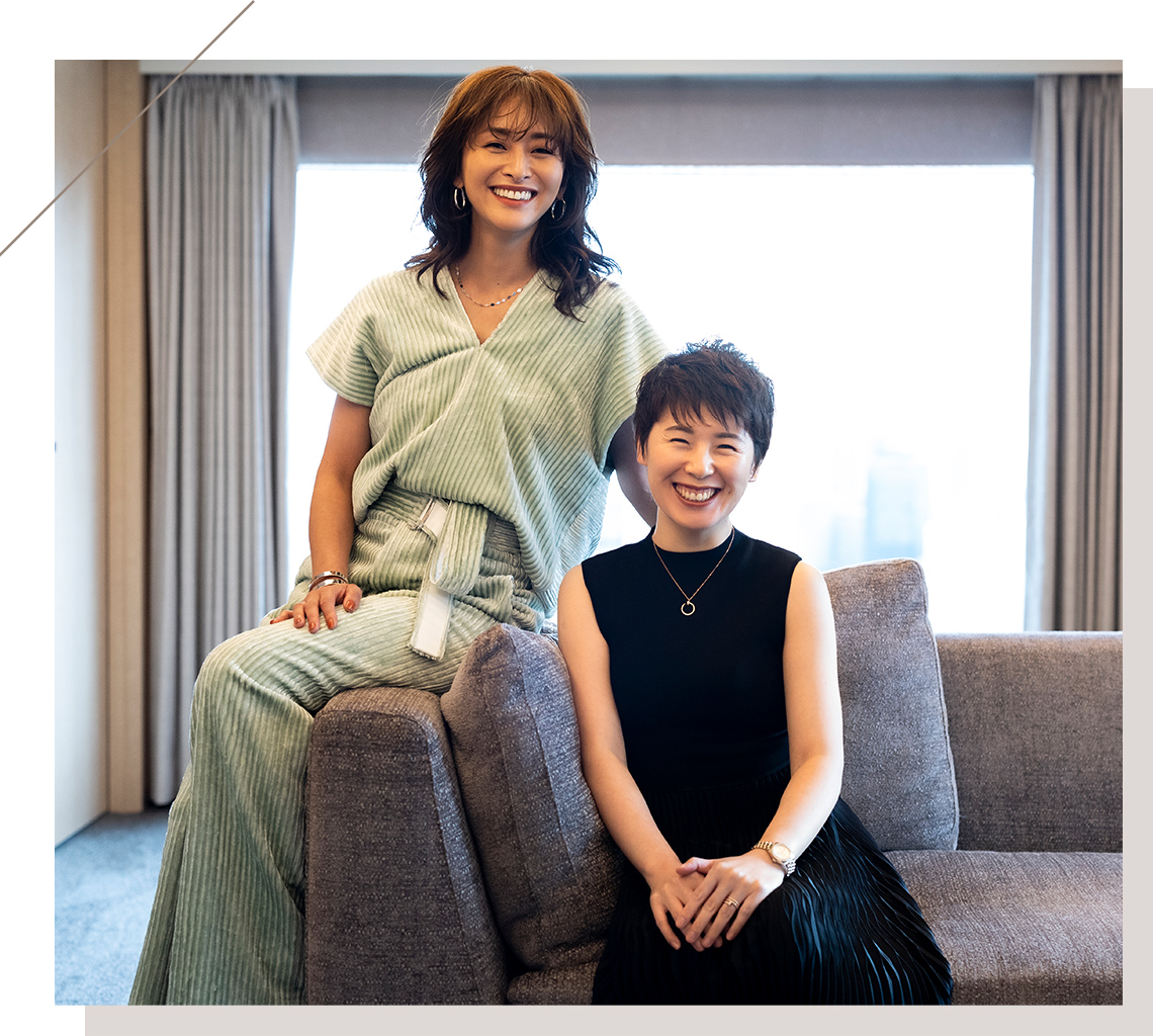 クリス-ウェブ佳子